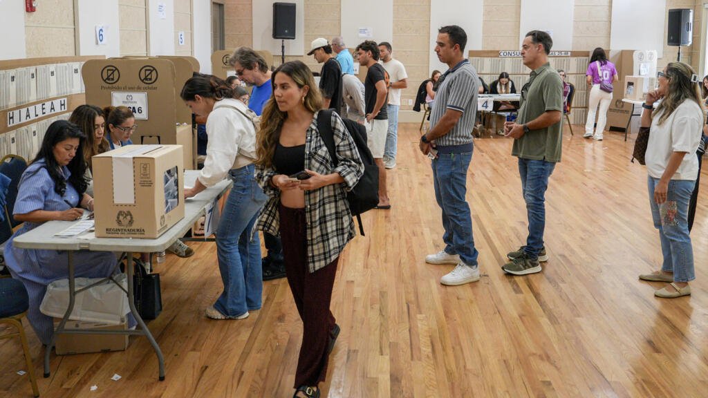 ¿Qué se juega Colombia en la primera vuelta de la elección presidencial?