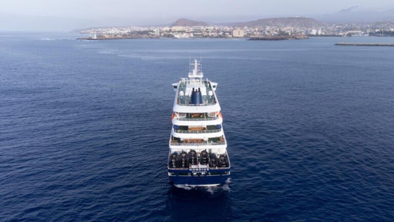 "Nos esperan en casa”: la desesperación de los atrapados en un crucero con casos de hantavirus