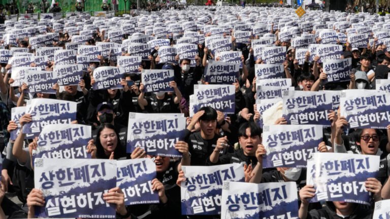 Samsung supera el billón de dólares mientras enfrenta protestas laborales en Corea del Sur