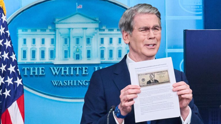 Gobierno de Donald Trump quiere que la cara del presidente aparezca en un billete de 250 dólares