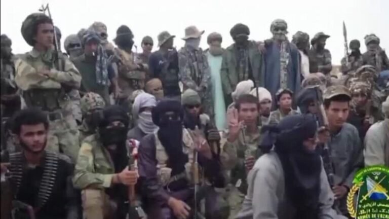 Rebeldes independentistas toman campamento al norte de Mali