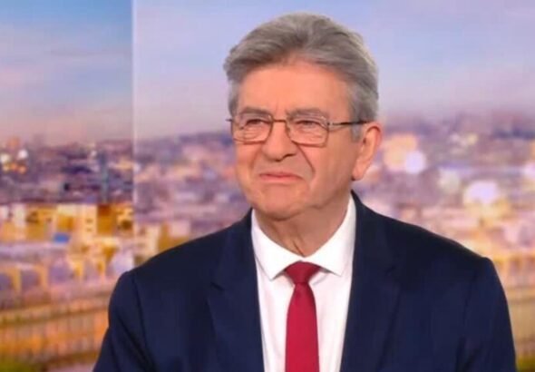 Francia: Jean-Luc Mélenchon anuncia candidatura a las presidenciales de 2027