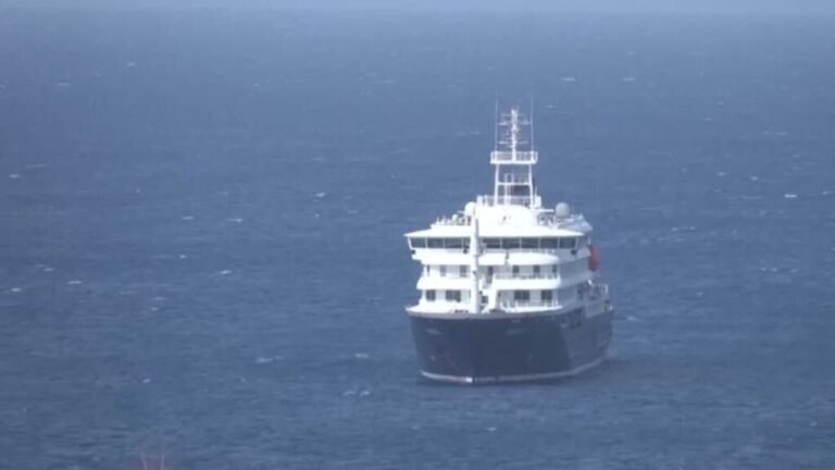 OMS eleva a siete los casos de hantavirus en crucero varado frente a Cabo Verde