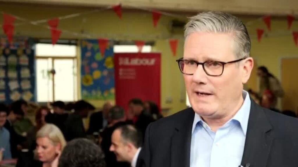 Starmer acepta derrota en elecciones locales en Reino Unido, pero descarta dimitir