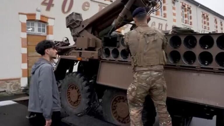 Servicio militar voluntario en Francia: jóvenes se preparan para un nuevo modelo de reclutamiento