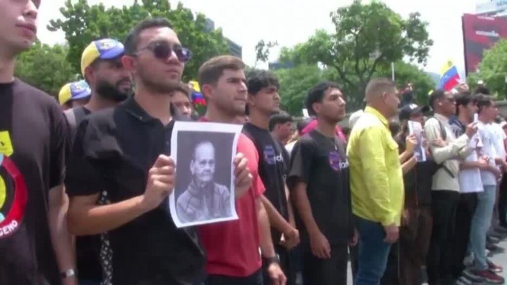 Venezuela liberará a 300 detenidos; protestas exigen excarcelación de presos considerados políticos