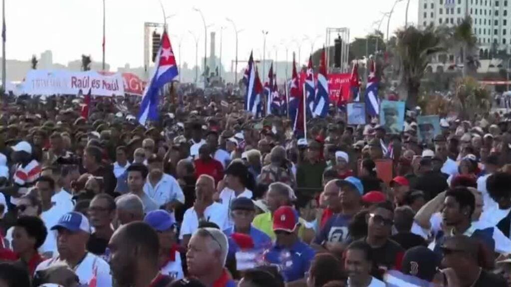 "A él nadie lo va a secuestrar": protestas en Cuba en apoyo al expresidente Raúl Castro