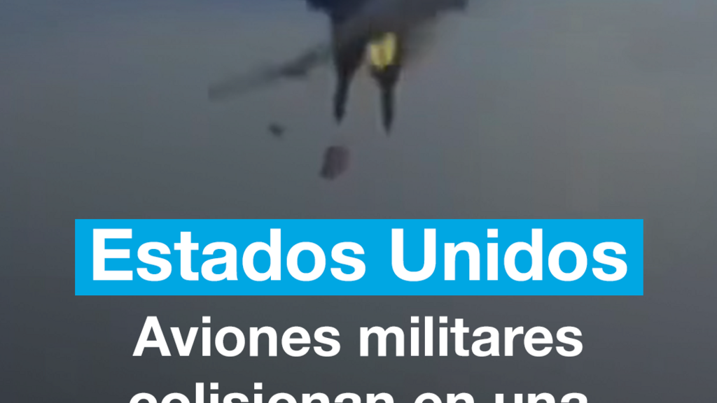 Aviones militares colisionan en el aire durante una exhibición en Ohio