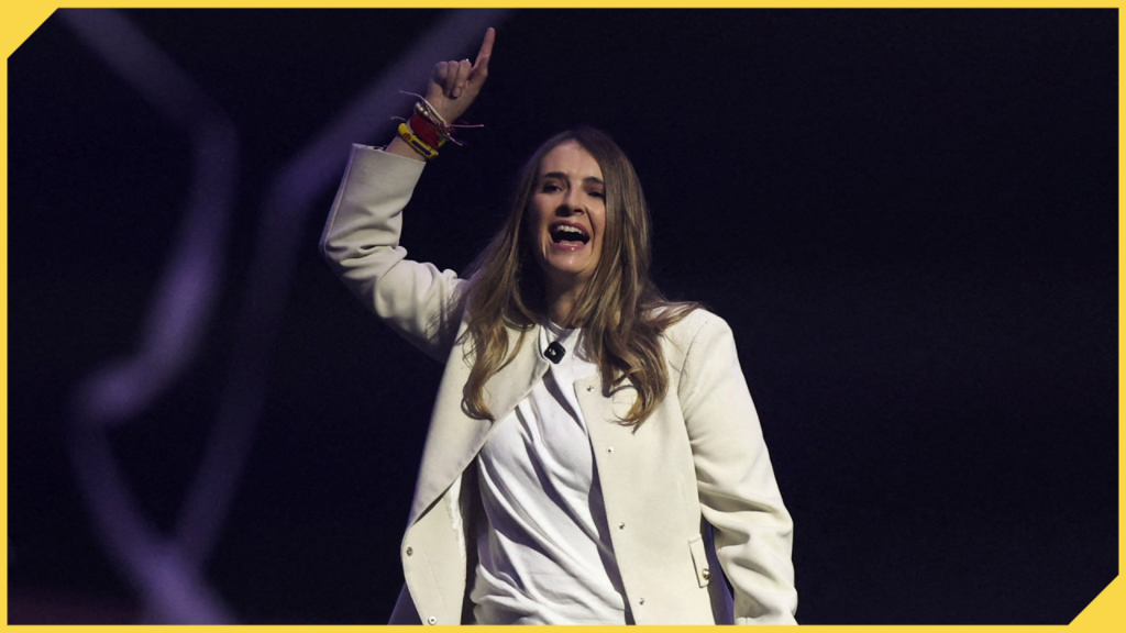 ¿Paloma Valencia propuso sumar paramilitares a su posible Gobierno?: Esto es falso