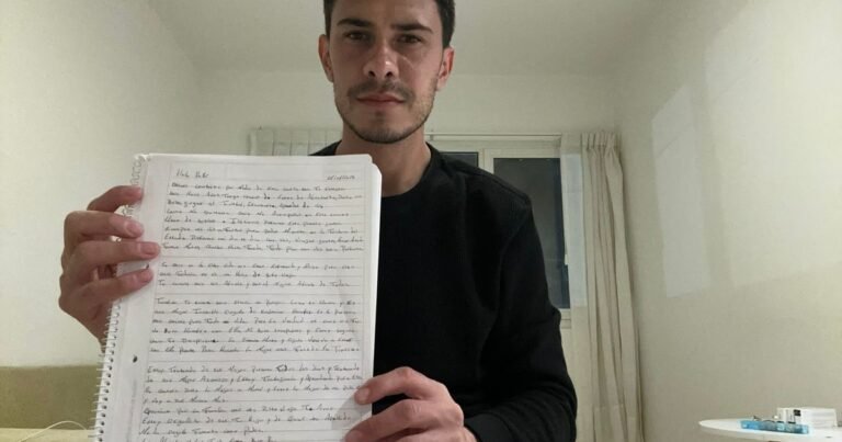 Mauricio Nievas, el arquero de Deportivo Madryn que volvió de la muerte y la premonición del cuaderno: "Mientras me reanimaban vi a mi papá y me dijo que no era mi momento"