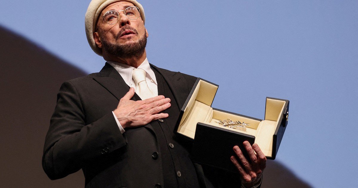Cannes 2026: John Travolta recibió una Palma de Oro sorpresa: "Esto va más allá del Oscar"