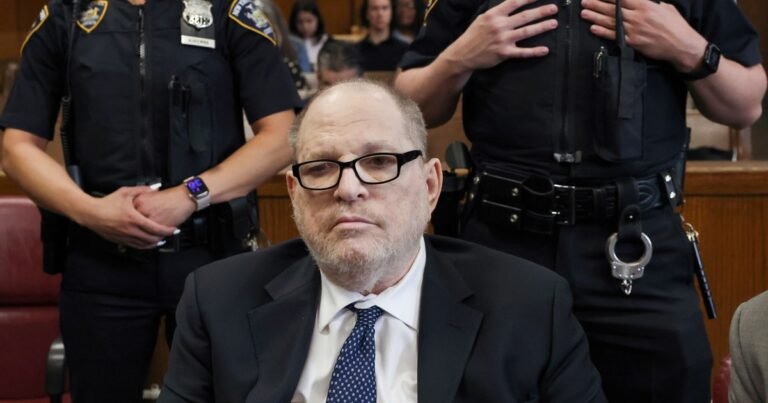 Declaran nulo el tercer juicio contra Harvey Weinstein por violación en Nueva York