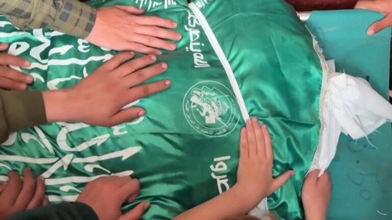Muerte de Izz al Din Al Haddad en nuevos ataques en Gaza pone en duda el alto el fuego