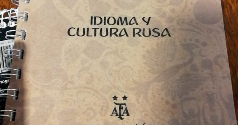 Rusia 2018: el escándalo del manual de la AFA para “seducir chicas rusas”