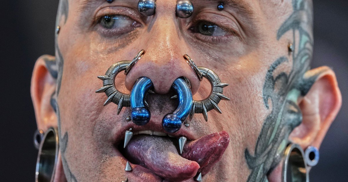 La psicología dice que el alfiler de gancho puso de moda a los Sex Pistols