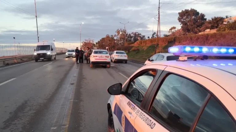 Tres conductores protagonizaron una colisión frente al Chalet Huergo