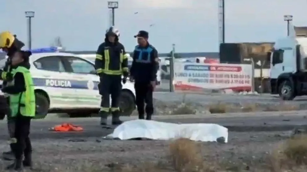 Falleció un motociclista tras colisionar en el ingreso norte a Trelew