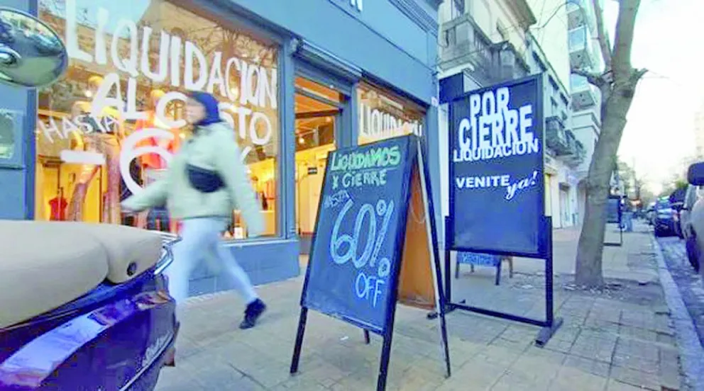 Reconfiguración económica: el fin de la inflación alta expone la fragilidad de miles de negocios