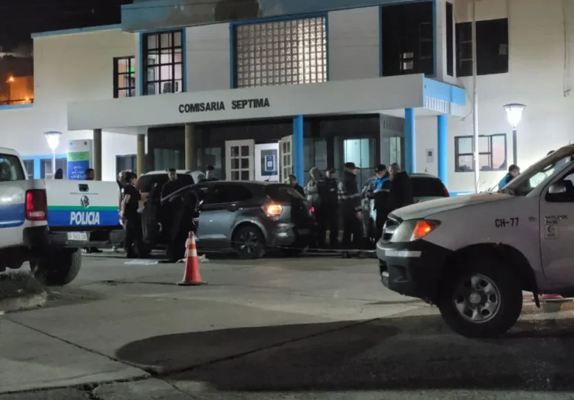 Feroz ataque a balazos en la zona alta del barrio San Martín: Una mujer murió y un chofer de aplicación fue herido en el abdomen