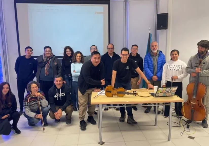 Provincia realizó una charla abierta sobre luthería destinada a músicos y estudiantes