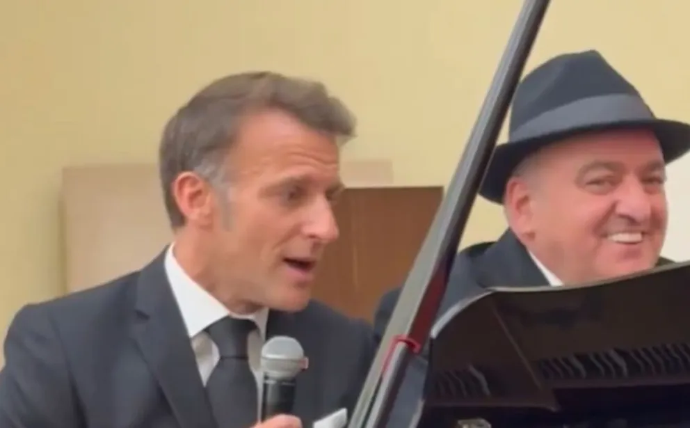 Emmanuel Macron cantó La Bohème en su visita oficial a Armenia
