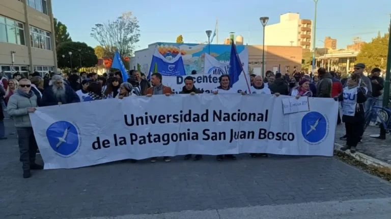 Gran convocatoria por la cuarta Marcha Federal Universitaria en Trelew