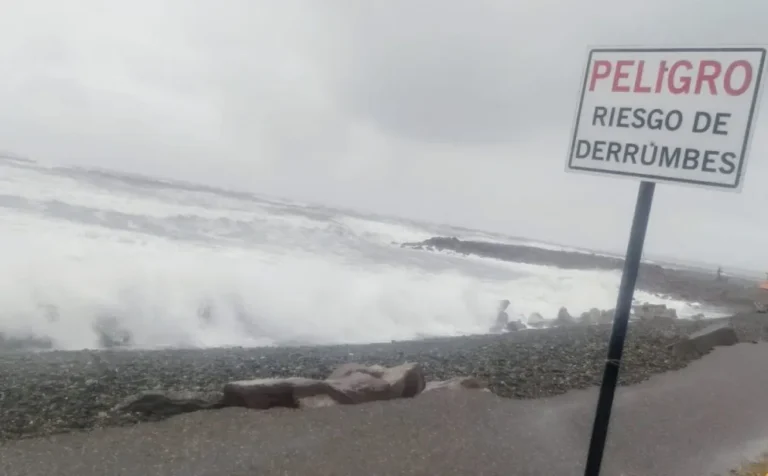 Rawson y Playa Unión en alerta ante el clima adverso 