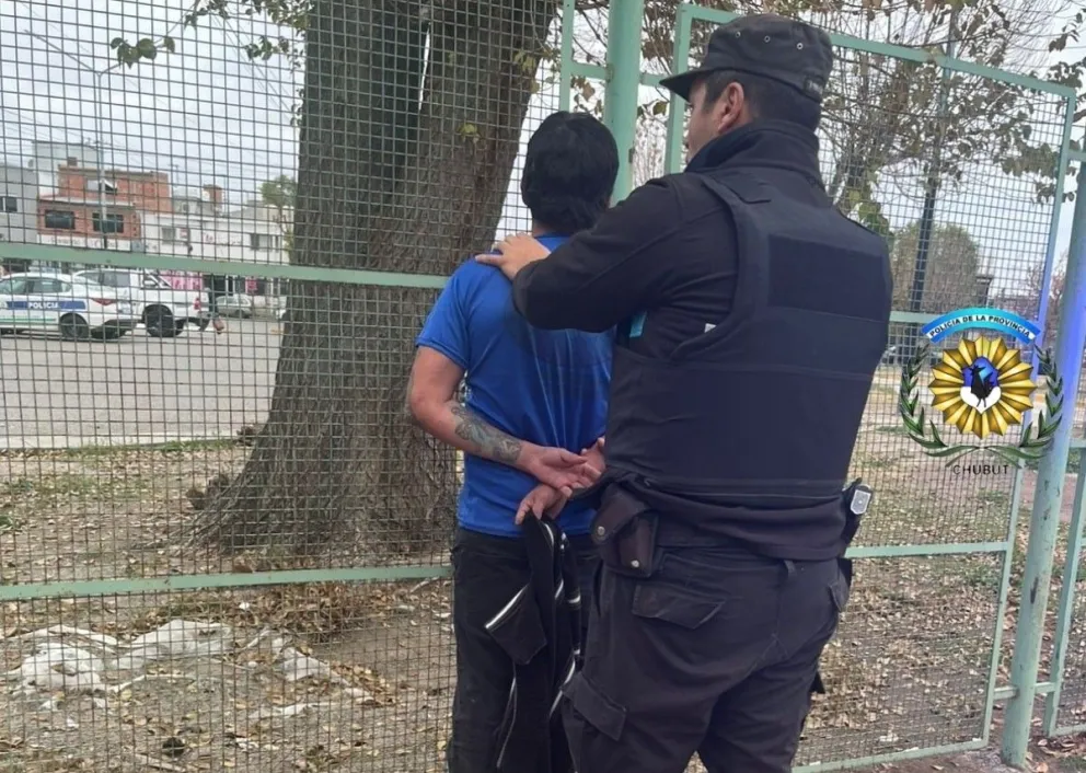 Atraparon a un hombre que intentaba robar una bicicleta en Trelew