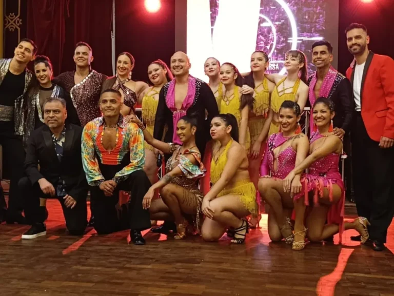 Jóvenes bailarinas de Comodoro brillaron en un congreso internacional de mambo