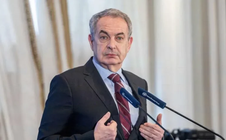 Justicia española imputó a Rodríguez Zapatero por delitos financieros