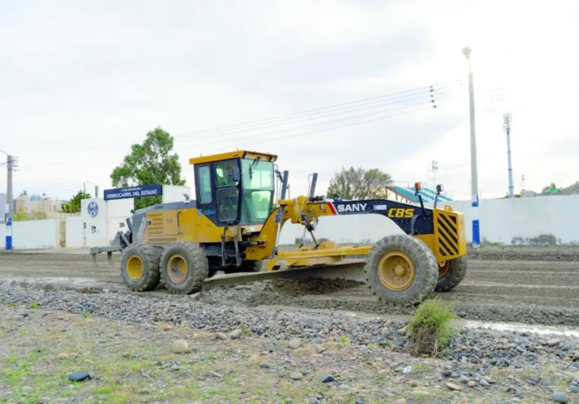 El municipio intensificó los trabajos de reacondicionamiento de la trama vial durante el fin de semana