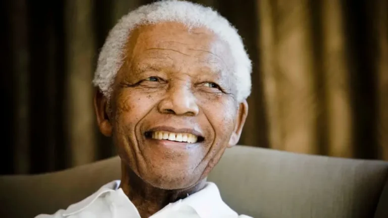 A 32 años de la asunción de Nelson Mandela como presidente en Sudáfrica