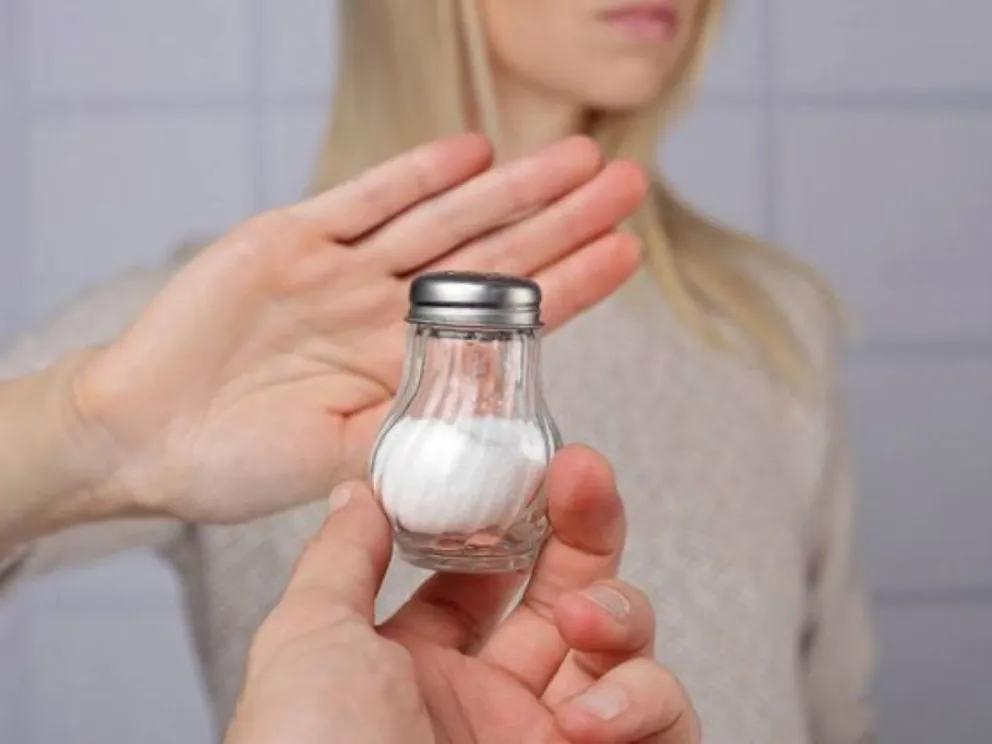 Salud: advierten que el consumo de sodio en Argentina duplica lo recomendado