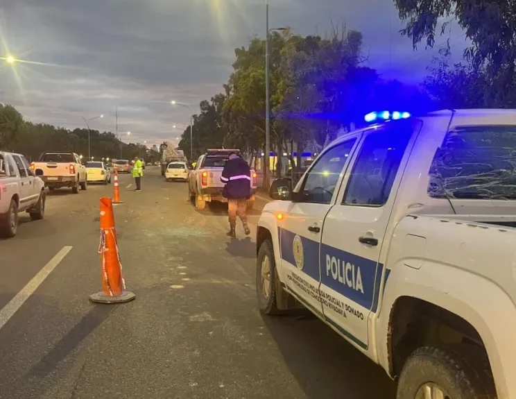 Colisión múltiple en un cruce transitado de Comodoro