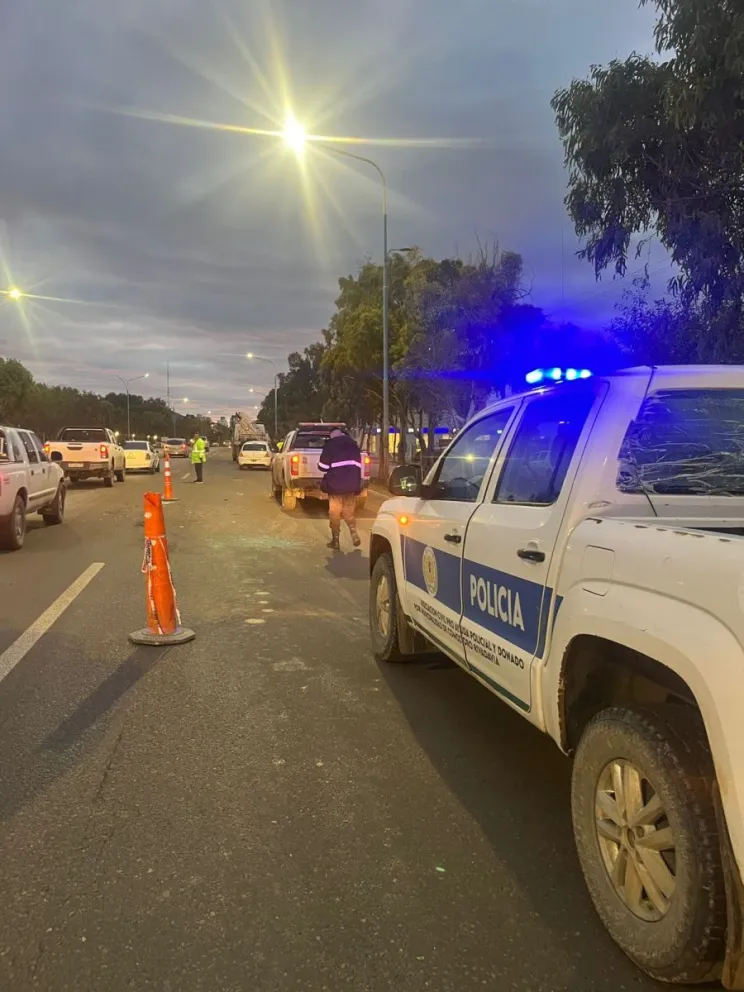 Colisión múltiple en un cruce transitado de Comodoro