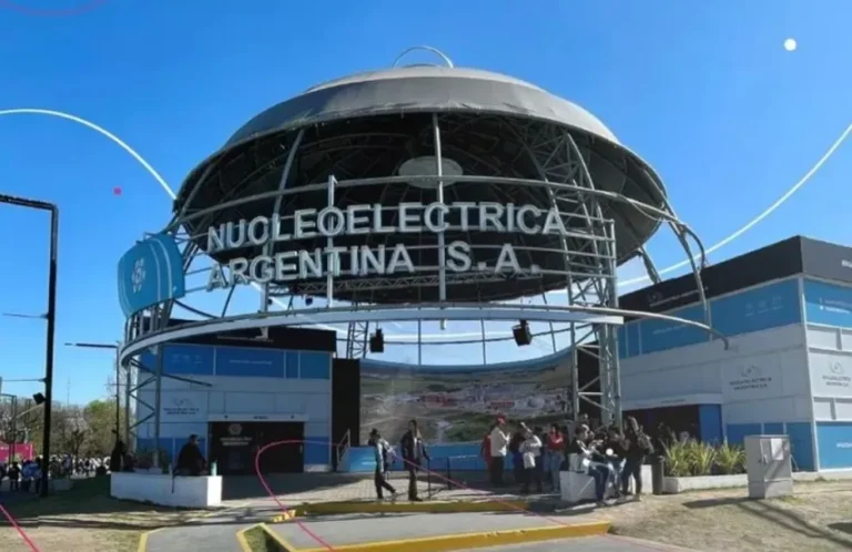 Revelan gastos millonarios con tarjetas corporativas en Nucleoeléctrica Argentina