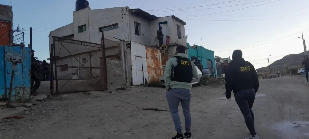Ocho allanamientos por el crimen de Calfuquir: habría más de un involucrado