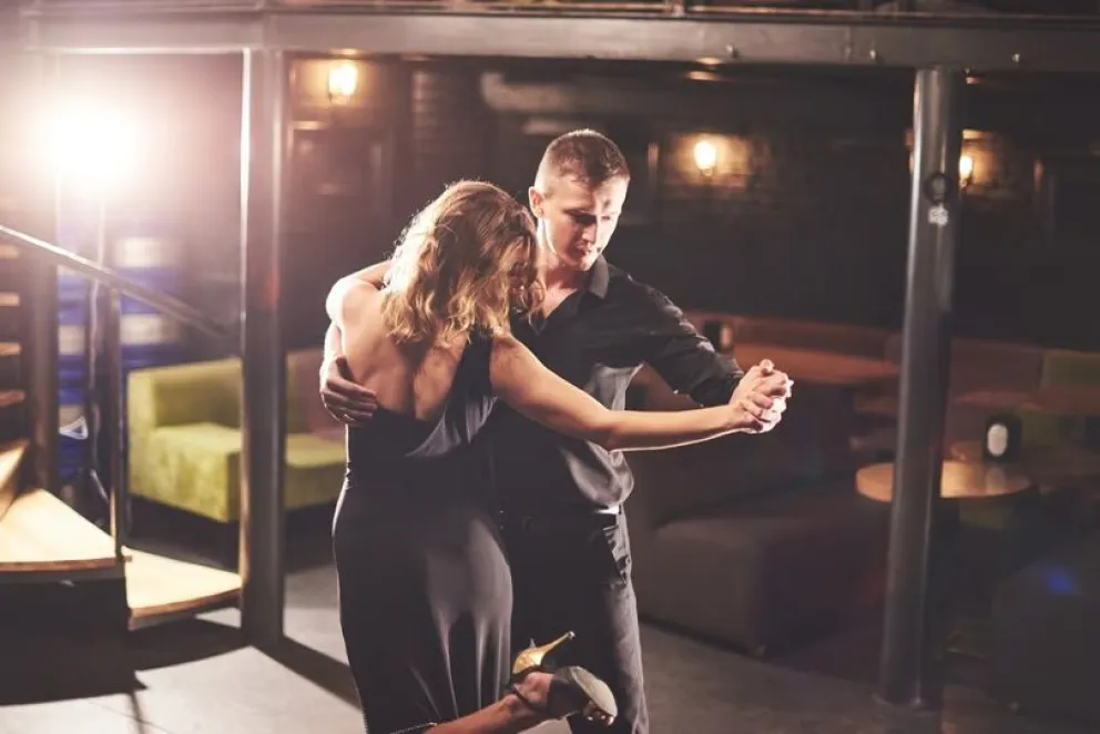Científicos demuestran que el tango sincroniza los cerebros
