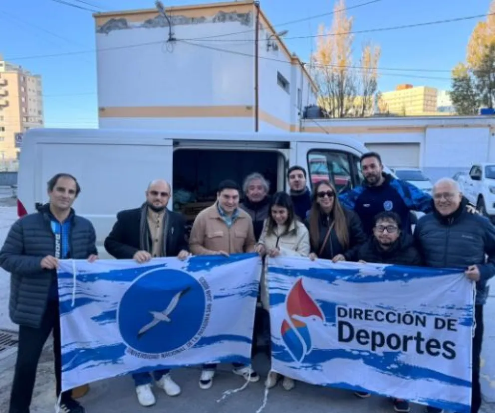 La UNPSJB entregó donaciones de la XI Corrida Universitaria al Hospital Regional