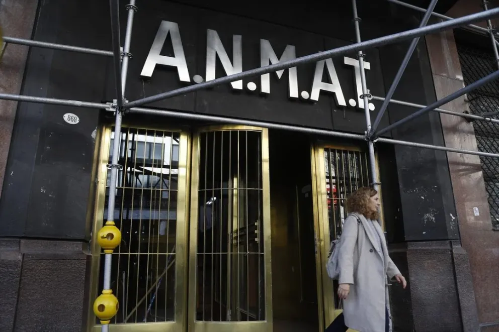 ANMAT prohíbe comercialización de productos médicos ilegales en la región