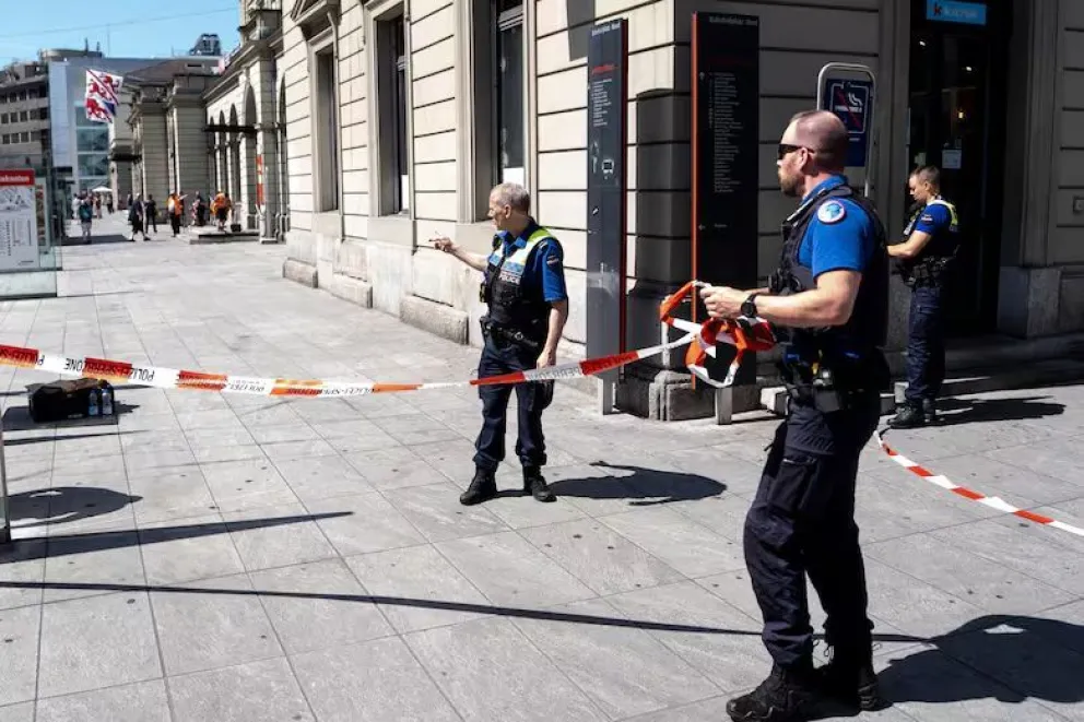 Ataque terrorista en estación de tren de Suiza: tres personas fueron apuñaladas