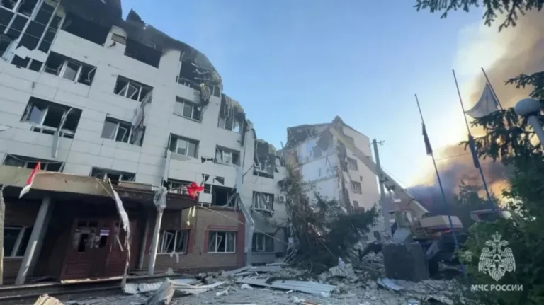 Rusia denuncia ataque con drones contra un centro educativo en Luhansk