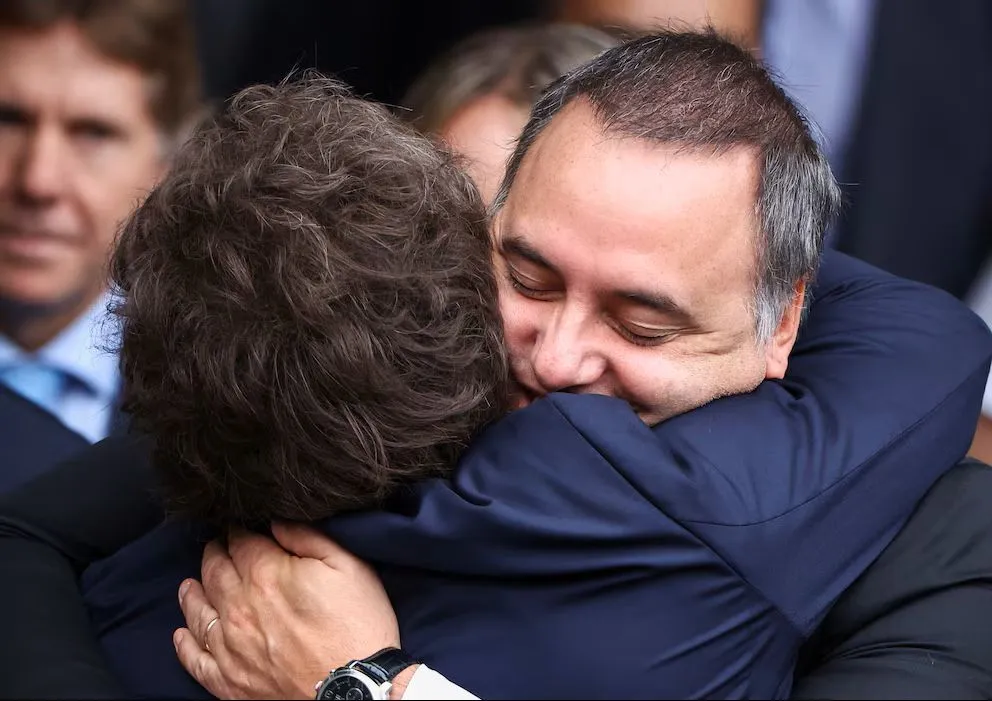 Milei respaldó a Adorni y confirmó que presentará su declaración jurada antes de que venza el plazo