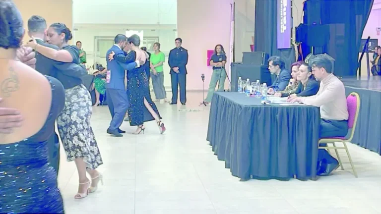 Comodoro vibra y baila con una nueva preliminar del Mundial de Tango
