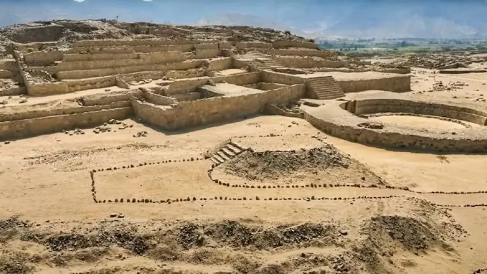 Hallan en Perú una ciudad entera que supera en 3.500 años la antigüedad de Machu Picchu