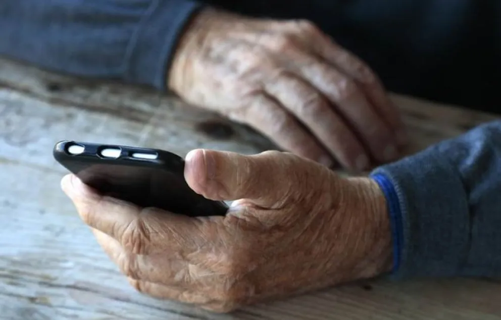 Dictarán un taller de tecnología para adultos mayores en el Hospital Alvear
