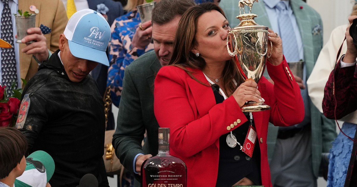 Un Derby de Kentucky para la historia: Cherie DeVaux se convirtió en la primera mujer en ganar como entrenadora gracias al batacazo de Golden Tempo
