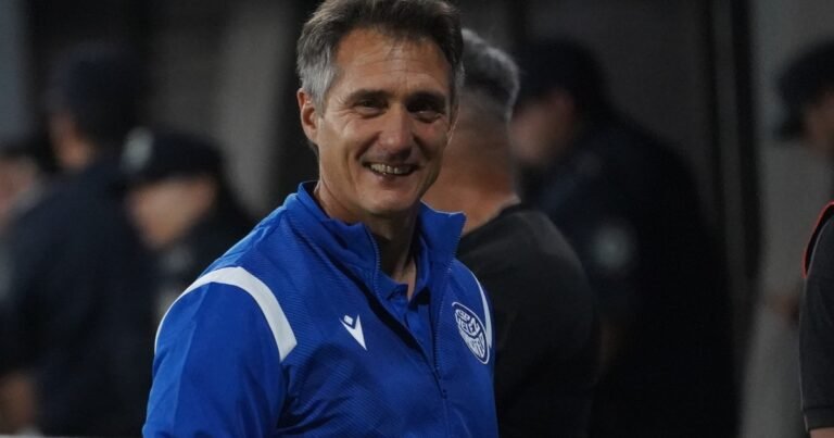 Vélez Sarsfield vs Gimnasia y Esgrima La Plata, EN VIVO, por los octavos de final del Torneo Apertura 2026: minuto a minuto, en directo