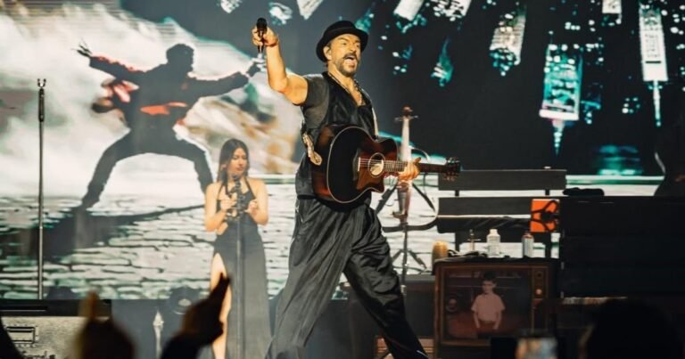 Ricardo Arjona abrió su serie en el Movistar Arena con un show que lo tuvo todo