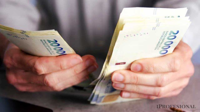 Sociedad de bolsa revela su estrategia para invertir $1 millón en 11 acciones argentinas